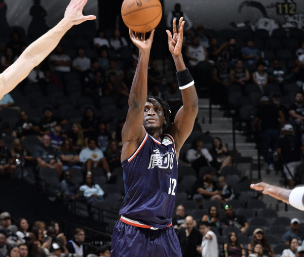 量华网 NBA和CBA差距太大！感谢广州队用3场做示范，中国篮球已落后100分